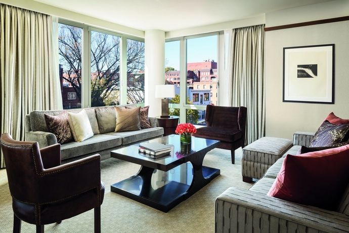 Imagen de los interiores del Hotel The Ritz-carlton Georgetown, Washington, D.c.. Foto 16