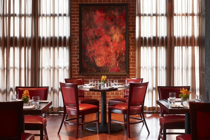 Imagen del bar/restaurante del Hotel The Ritz-carlton Georgetown, Washington, D.c.. Foto 6