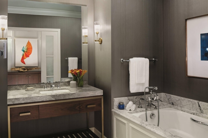 Imagen de la habitación del Hotel The Ritz-carlton, Half Moon Bay. Foto 3