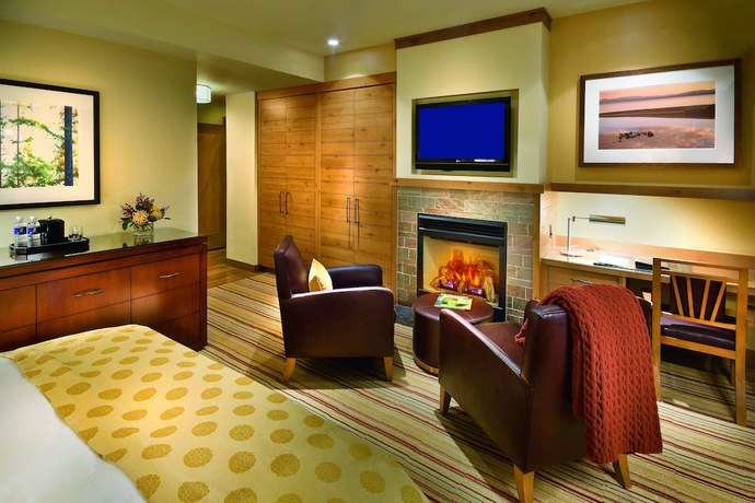 Imagen de la habitación del Hotel The Ritz-carlton, Lake Tahoe. Foto 9