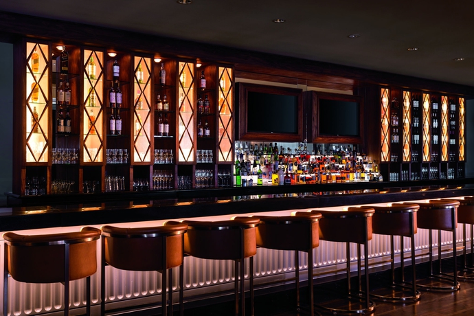 Imagen del bar/restaurante del Hotel The Ritz-carlton, Marina Del Rey. Foto 8