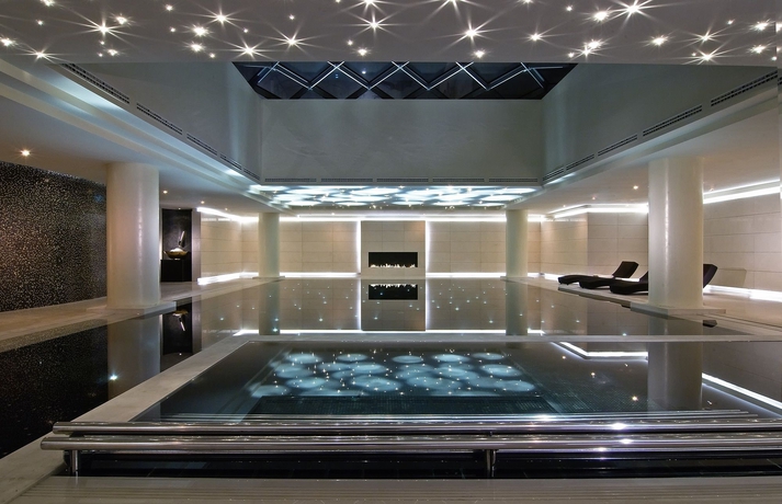 Imagen de la piscina del Hotel The Ritz-carlton, Moscow. Foto 14