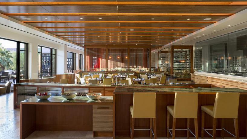 Imagen del bar/restaurante del Hotel The Ritz-carlton, Rancho Mirage. Foto 5