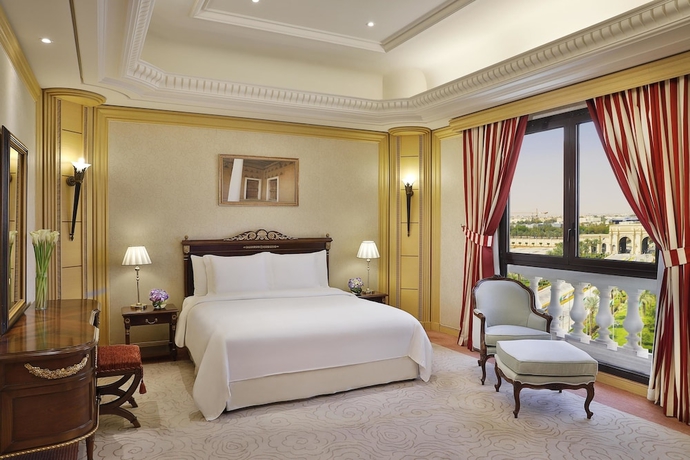 Imagen de la habitación del Hotel The Ritz-carlton, Riyadh. Foto 2
