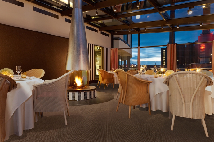 Imagen del bar/restaurante del Hotel The Ritz-carlton, Wolfsburg. Foto 5