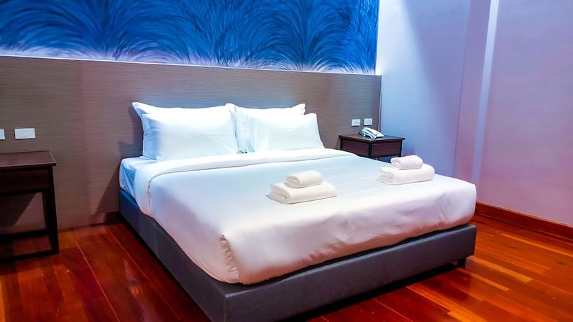 Imagen de la habitación del Hotel The Riva Vientiane. Foto 4