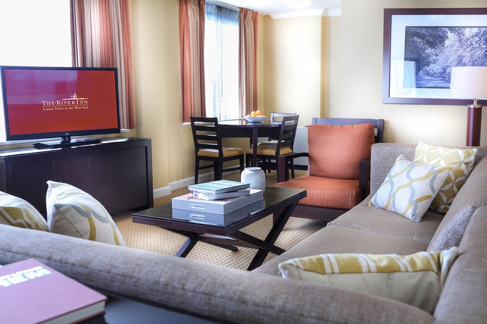 Imagen de la habitación del Hotel The River Inn, Washington DC. Foto 5