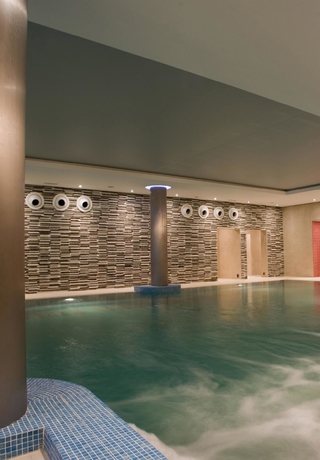 Imagen de la piscina del Hotel The River Lee. Foto 8