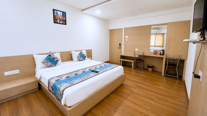 Imagen de la habitación del Hotel The Rivera. Foto 6