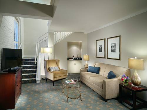 Imagen de la habitación del Hotel The Riverfront New Orleans. Foto 2
