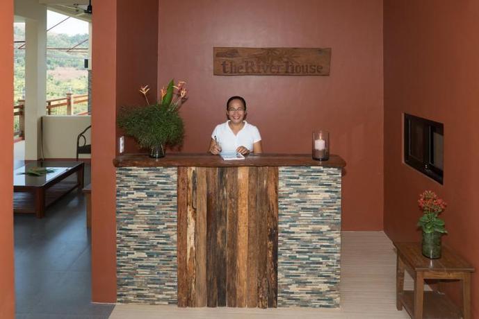 Imagen de los interiores del Hotel The Riverhouse. Foto 8