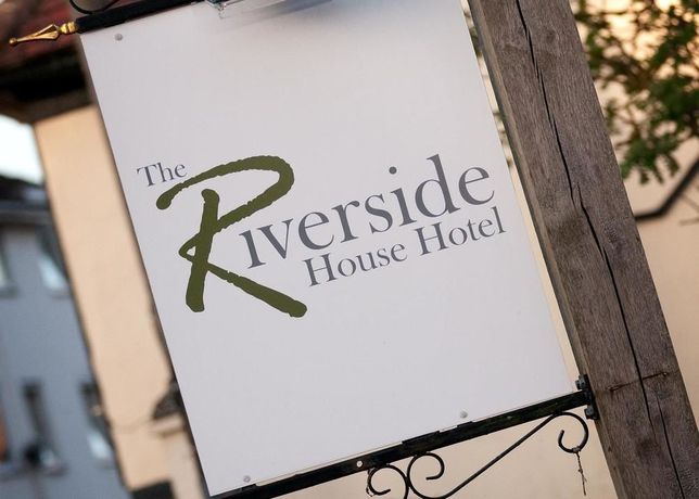 Imagen de los exteriores del Hotel The Riverside House. Foto 10
