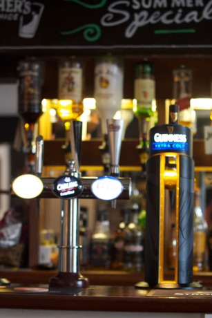 Imagen del bar/restaurante del Hotel The Riverside, Monmouth. Foto 4