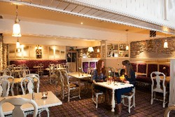 Imagen general del Hotel The Riverside Park. Foto 9