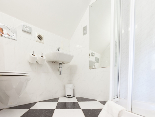 Imagen de la habitación del Hotel The Riverside, Salisbury. Foto 9