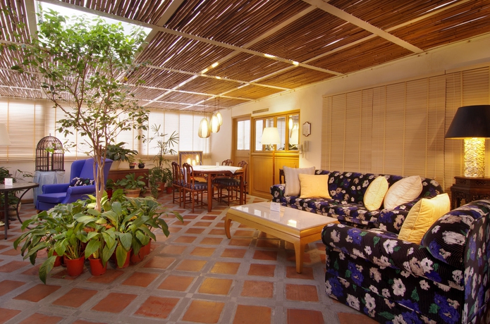 Imagen de los interiores del Hotel The Riviera. Foto 9