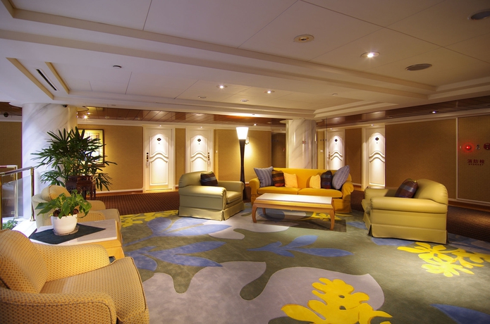 Imagen de los interiores del Hotel The Riviera. Foto 11