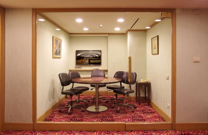 Imagen de los interiores del Hotel The Riviera. Foto 13