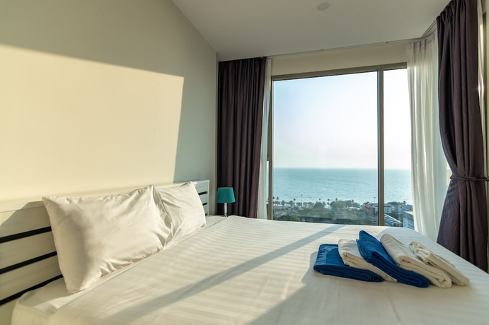 Imagen de la habitación del Hotel The Riviera Jomtien By Pattaya Holiday. Foto 4