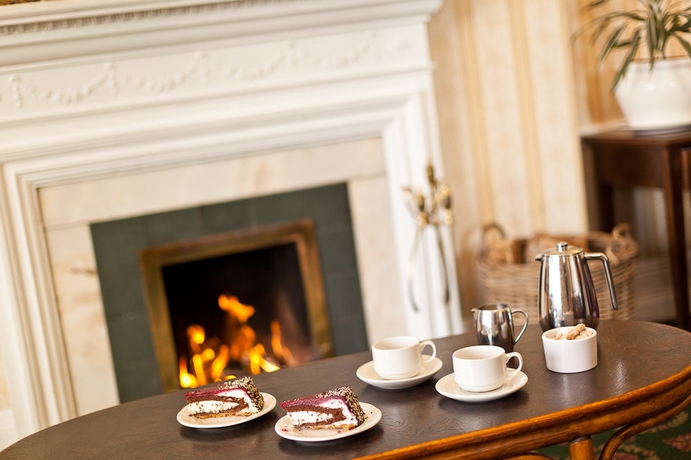 Imagen del bar/restaurante del Hotel The Ro. Foto 2