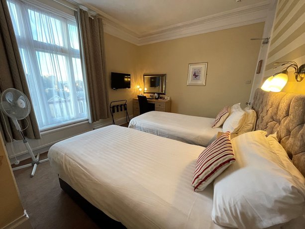 Imagen de la habitación del Hotel The Robin Hill. Foto 16