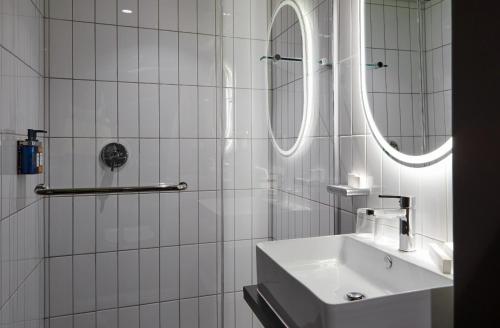 Imagen general del Hotel The Rockefeller by NEWMARK. Foto 16