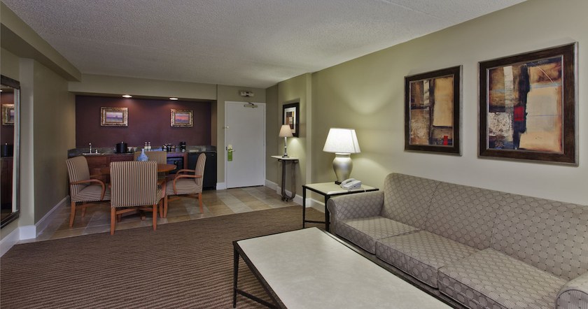 Imagen de la habitación del Hotel The Rockville , A Ramada By Wyndham. Foto 15