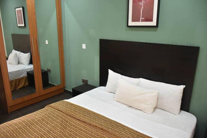 Imagen de la habitación del Hotel The Rodinia. Foto 3