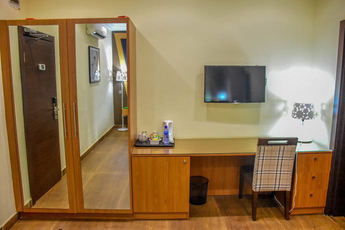 Imagen de la habitación del Hotel The Rodinia. Foto 8