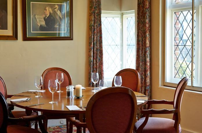 Imagen de la habitación del Hotel The Roebuck by Greene King Inns. Foto 10