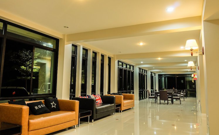 Imagen de los interiores del Hotel The Room Mahidol Chiang Mai Hotel. Foto 14