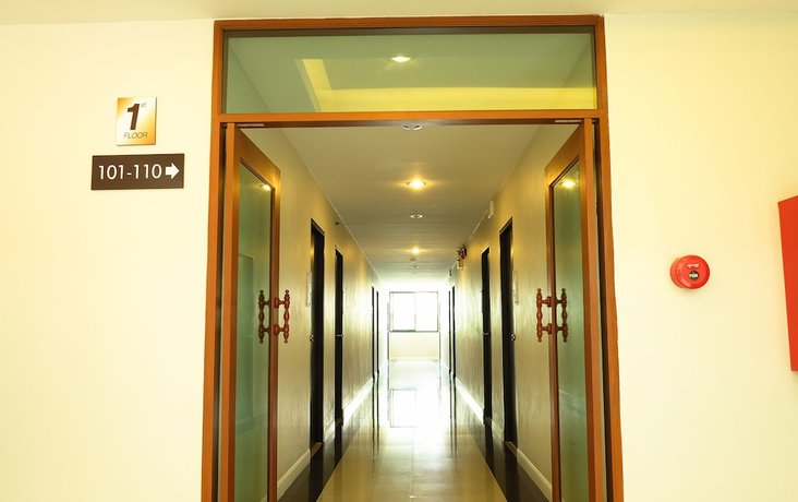 Imagen de los interiores del Hotel The Room Mahidol Chiang Mai Hotel. Foto 15