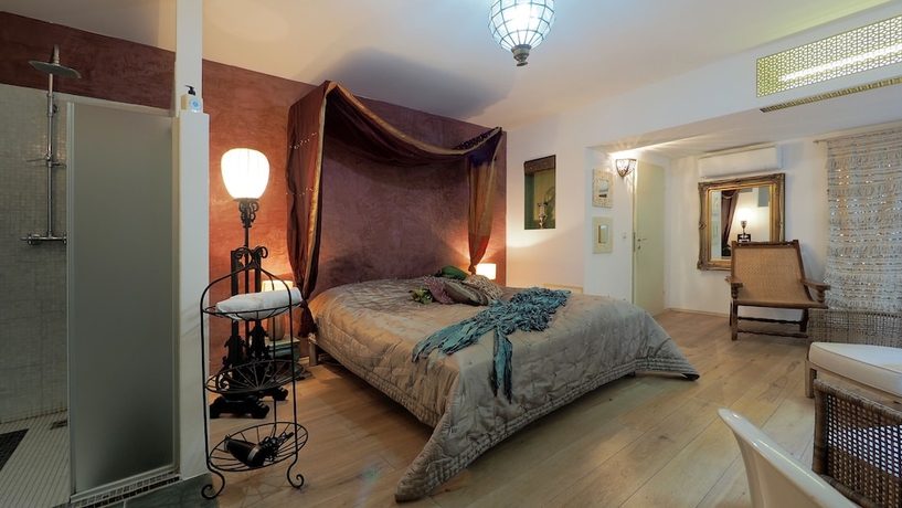 Imagen de la habitación del Hotel The Rooms Bed and Breakfast. Foto 12