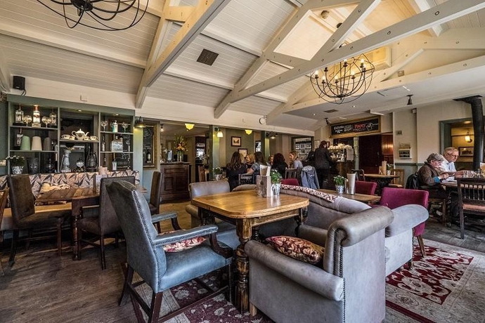 Imagen general del Hotel The Rose and Crown Wimbledon. Foto 2