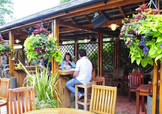 Imagen general del Hotel The Rose and Crown Wimbledon. Foto 9