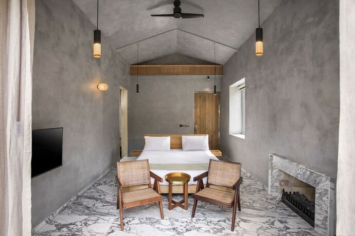 Imagen general del Hotel The Roseate Ganges Rishikesh. Foto 11