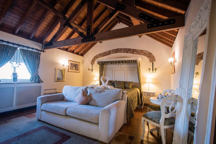 Imagen de la habitación del Hotel The Royal Arms. Foto 17