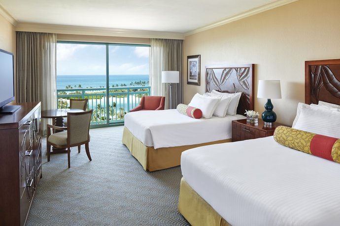 Imagen de la habitación del Hotel The Royal At Atlantis. Foto 7