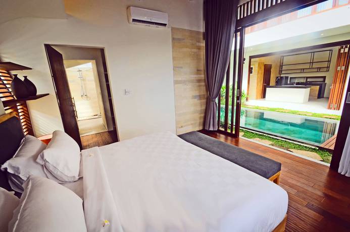 Imagen de la habitación del Hotel The Royal Bali Villas Canggu. Foto 10