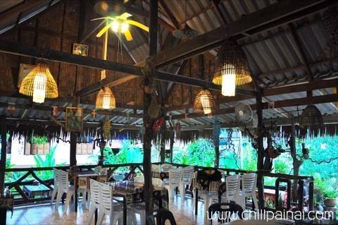 Imagen de la habitación del Hotel The Royal Bamboo Lodge. Foto 6