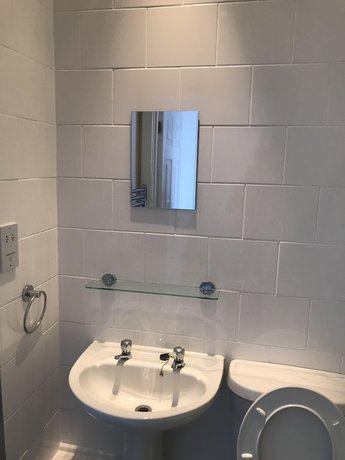 Imagen de la habitación del Hotel The Royal, Barrow-in-Furness. Foto 10