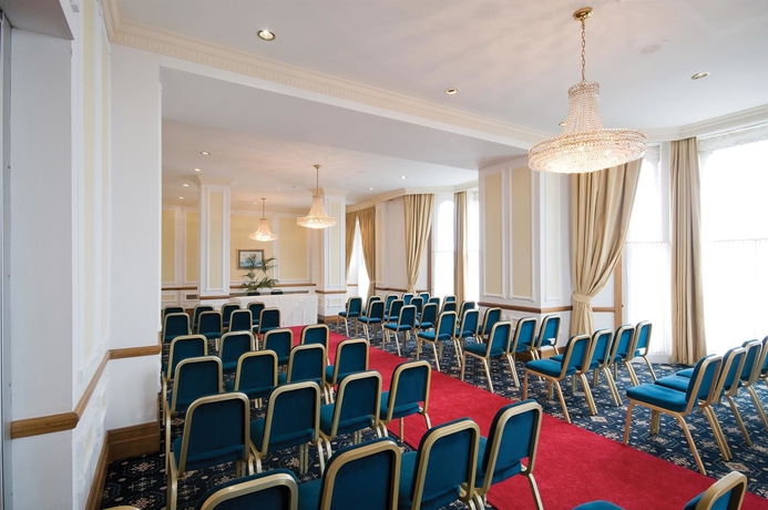 Imagen de los interiores del Hotel The Royal Beach. Foto 10