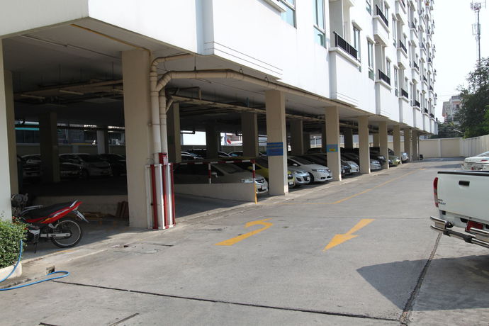 Imagen de los interiores del Hotel The Royal Bee Apart. Foto 12