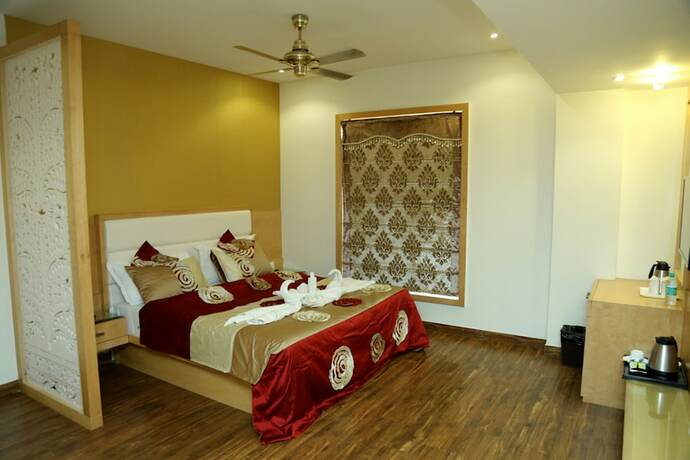 Imagen de la habitación del Hotel The Royal Bharti. Foto 6