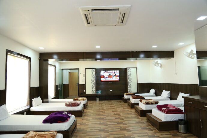 Imagen de la habitación del Hotel The Royal Bharti. Foto 19