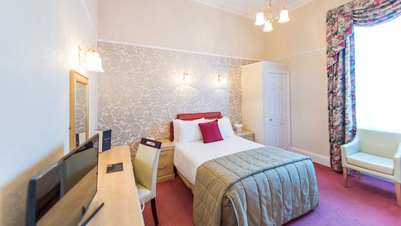 Imagen de la habitación del Hotel The Royal, Bideford. Foto 6