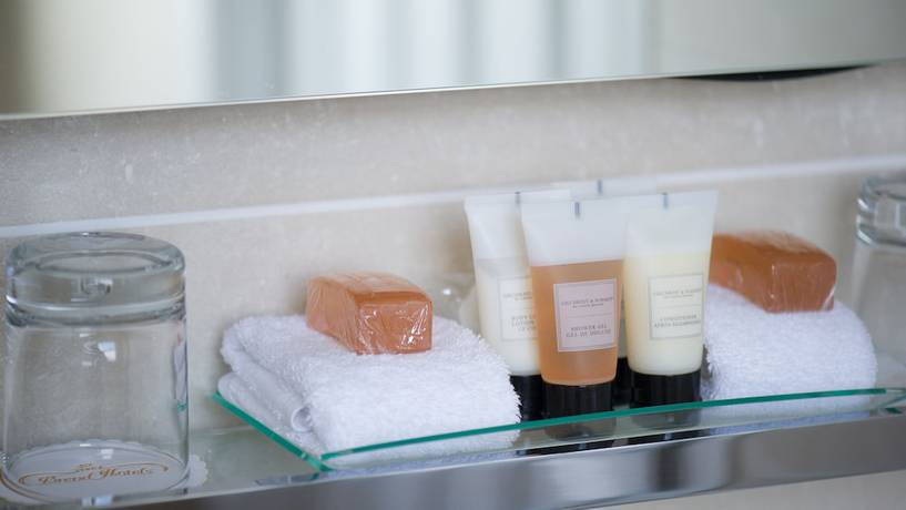 Imagen de la habitación del Hotel The Royal, Bideford. Foto 8