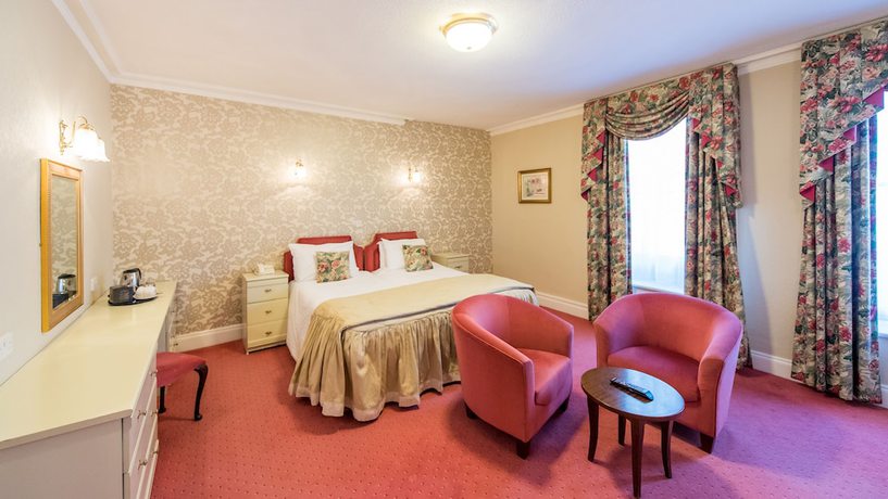 Imagen de la habitación del Hotel The Royal, Bideford. Foto 18