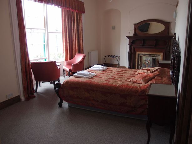 Imagen de la habitación del Hotel The Royal Britannia. Foto 12
