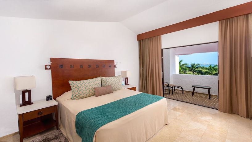 Imagen general del Hotel The Royal Cancun All Villas Resort. Foto 1